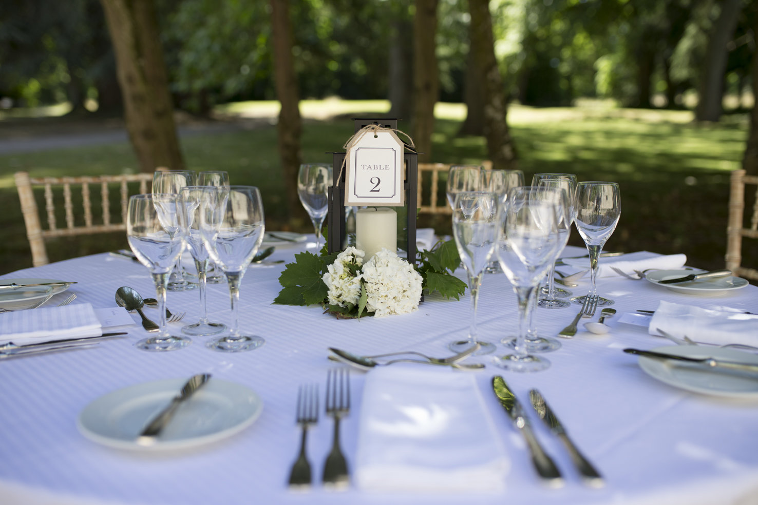 Wedding table at Les Bardons